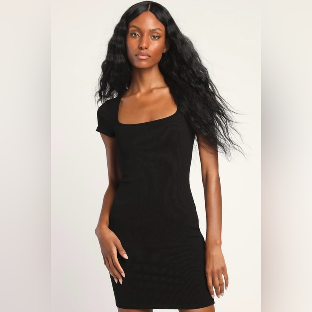 NWT Lulu’s Day Dreamer Black Ribbed Cap Sleeve Bodycpn Mini Dress